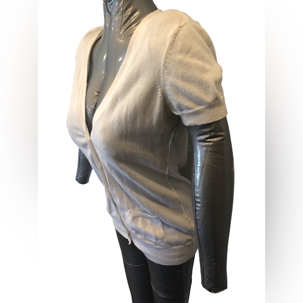 American Eagle 100% cotton Small short sleeve v-neck white cardigan Women’s - Picture 3 of 11